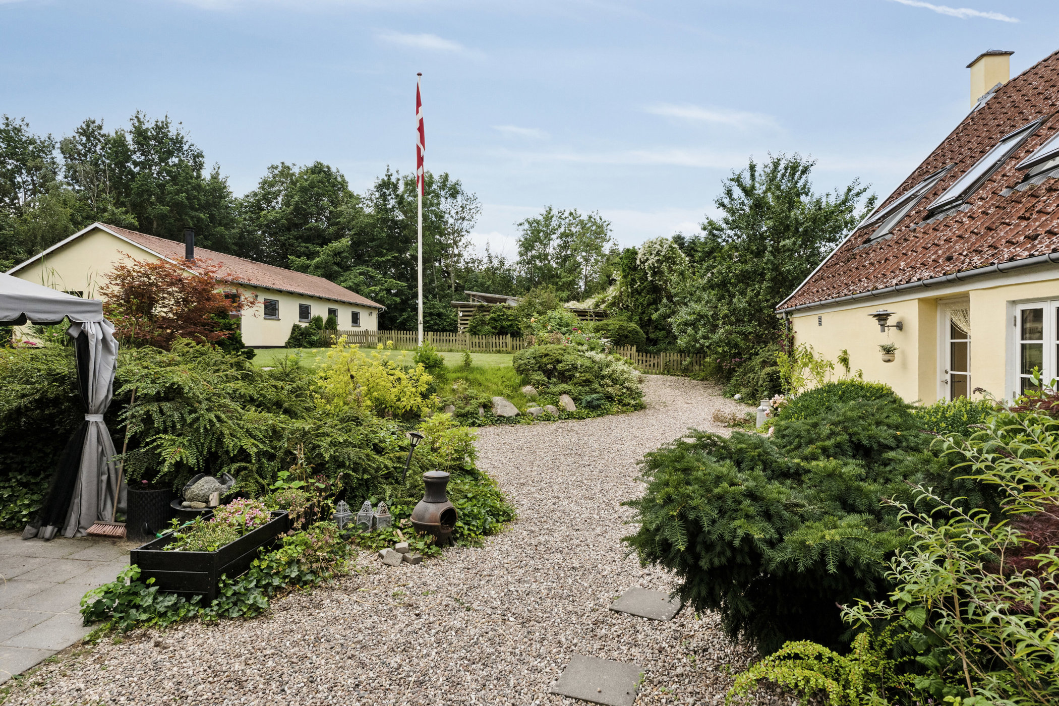 Naturskøn landejendom med mulighed for dyrehold, Egebjergvej 277 Abildøre, 4560 Vig