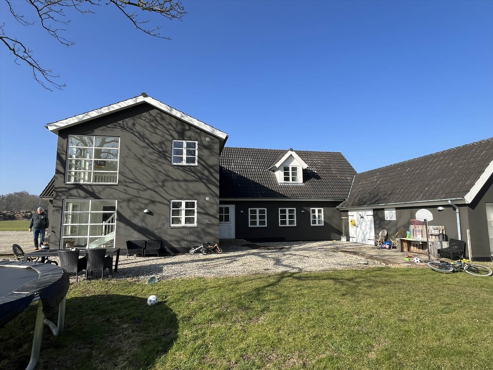 Dobbelt hus med 2 lejligheder, 4700 Næstved