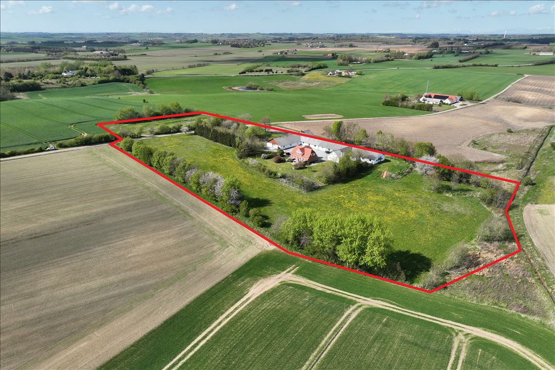 Landejendom i naturskønne Vendsyssel med knap 2,7 ha