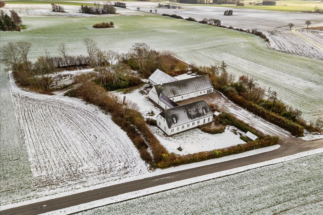 Landejendom med mange muligheder