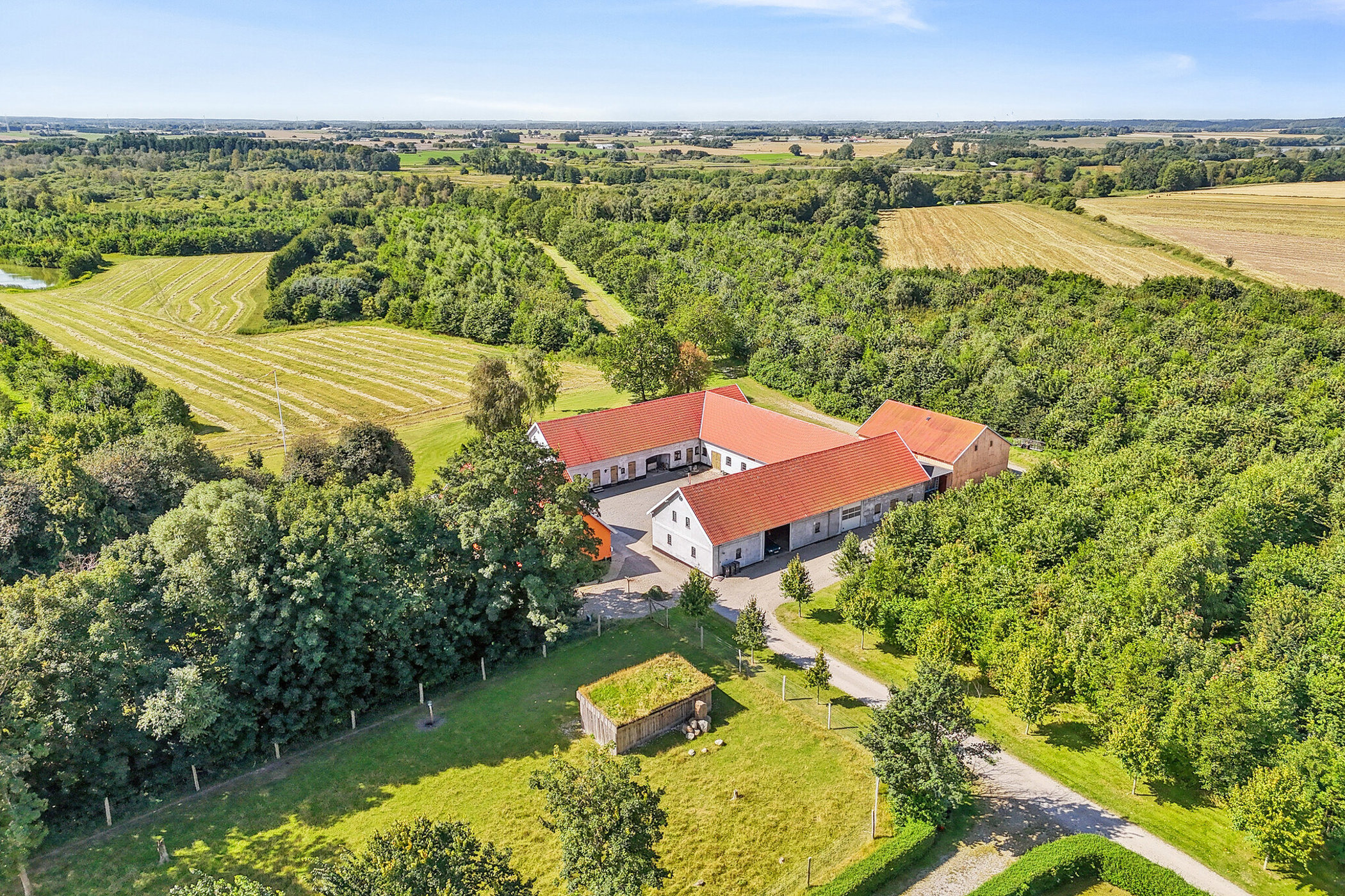 60 ha fantastisk jagtejendom 1 time fra Hovedstaden
