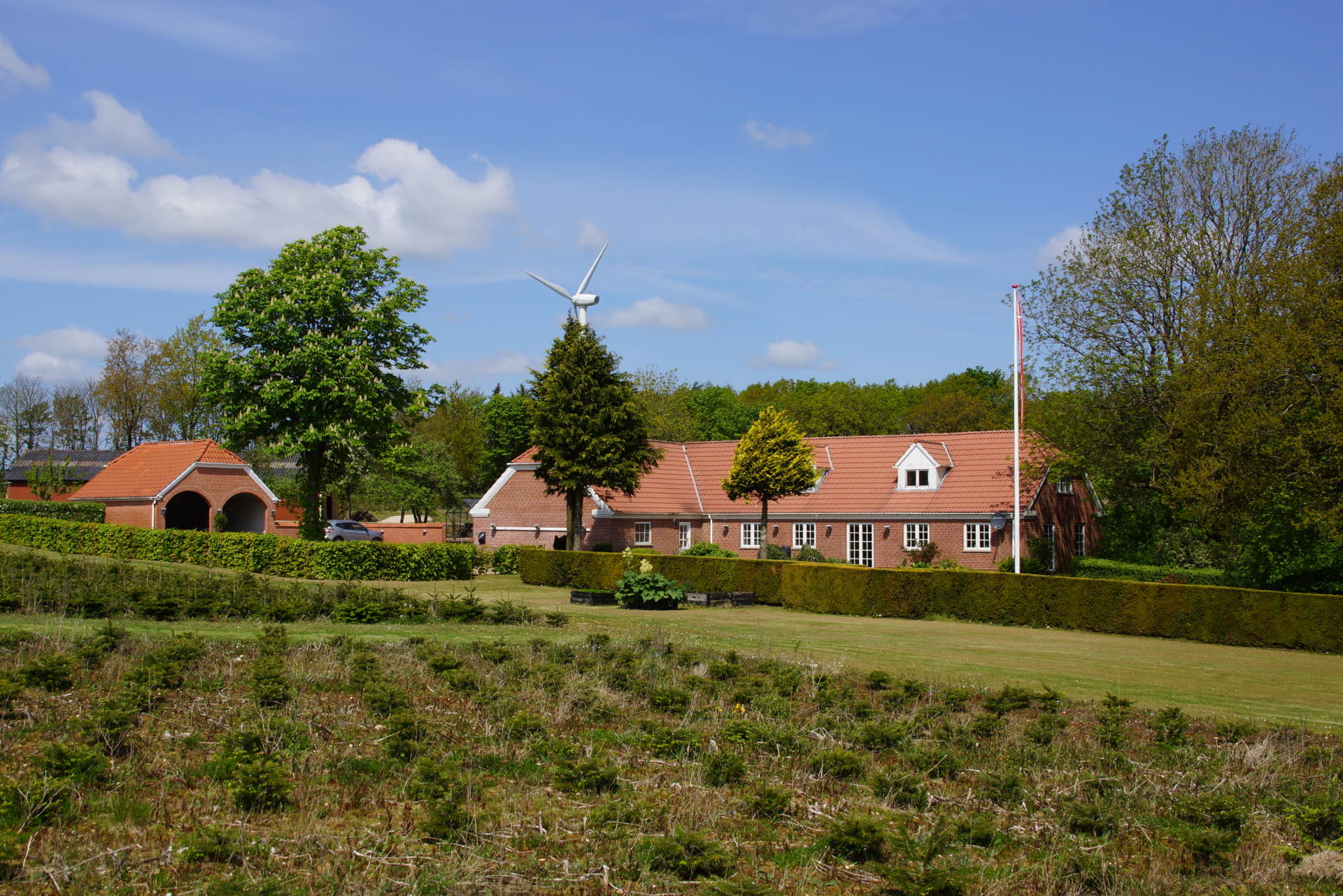 Ny Pris- SKØN JAGT- OG JULETRÆSEJENDOM PÅ 31 HA