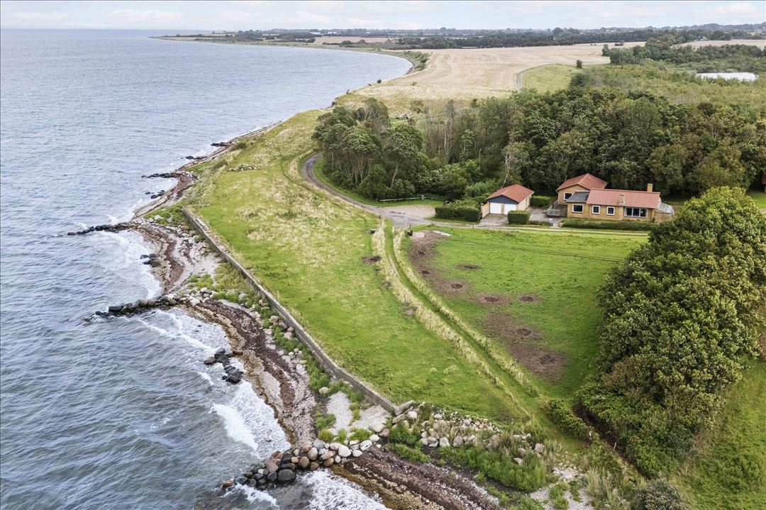Panoramaudsigt over fjord- Unik beliggende villa