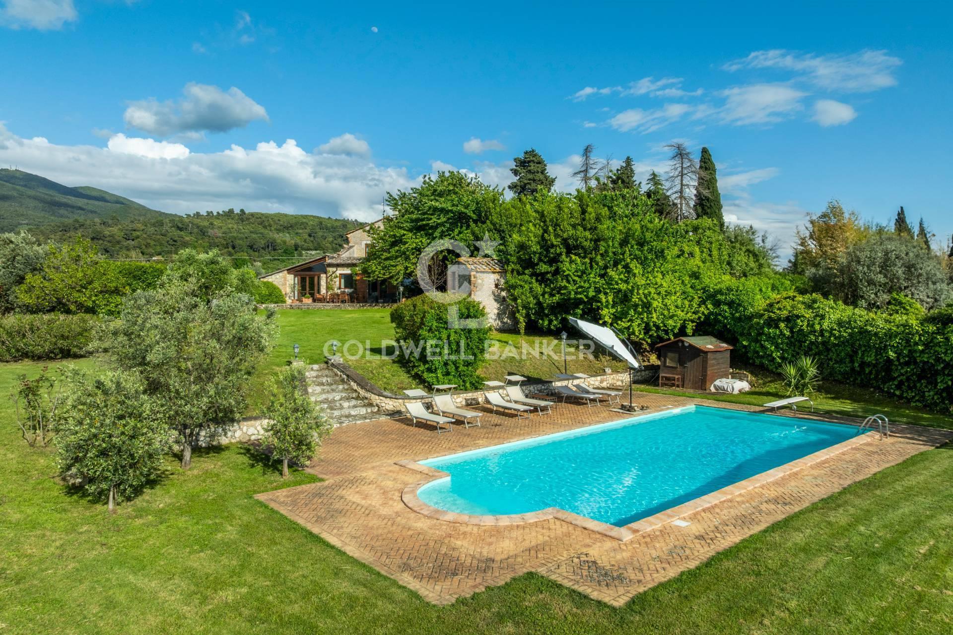 Lækker Italiensk ejendom med pool